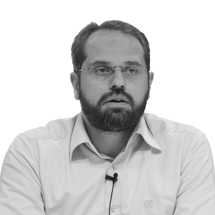 BEKİR KUZUDİŞLİ